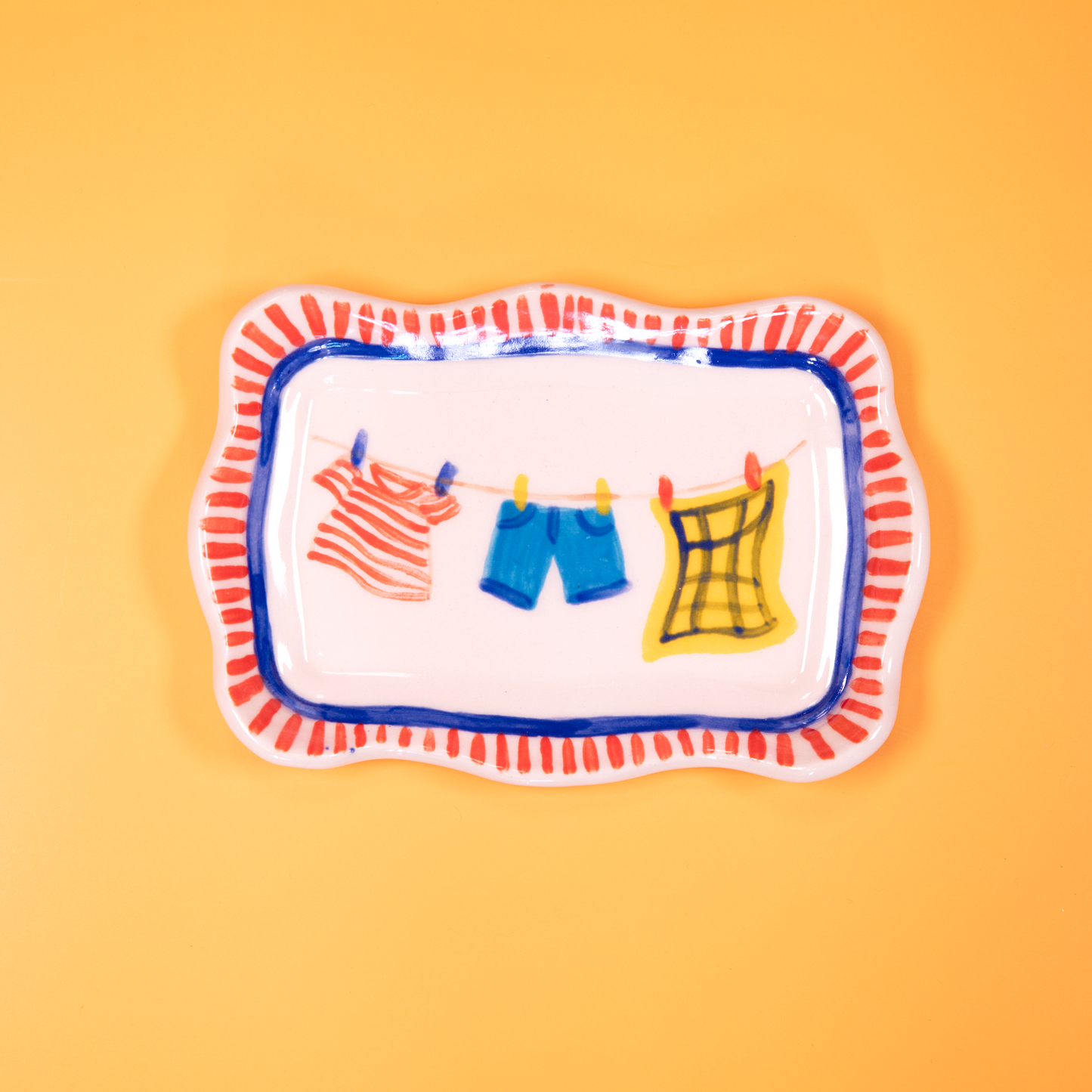 Clothesline dish