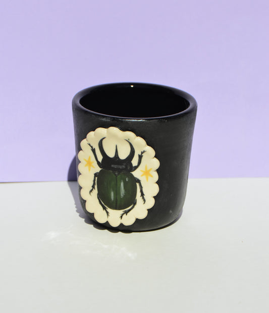 Scalloped Beetle Cup