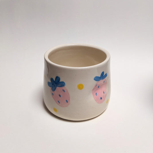 Stemless Strawberry Cup With Thumb Rest